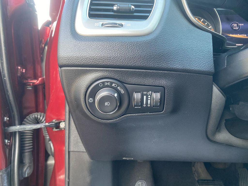 used 2021 Jeep Compass car, priced at $18,995