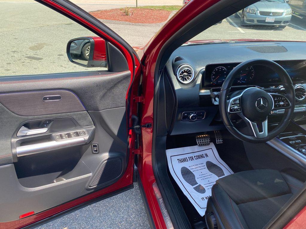 used 2022 Mercedes-Benz GLA 250 car, priced at $34,696