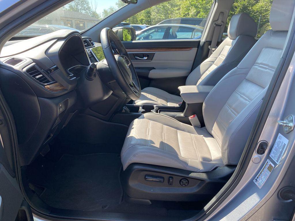 used 2017 Honda CR-V car, priced at $23,999