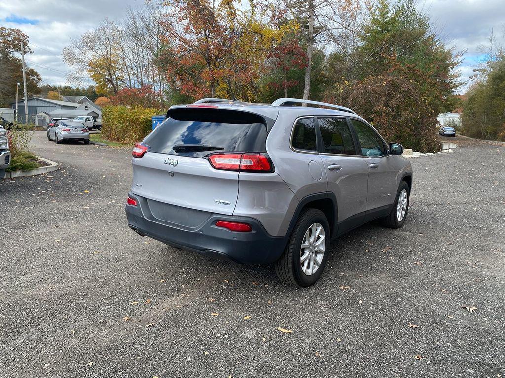 used 2018 Jeep Cherokee car, priced at $16,932