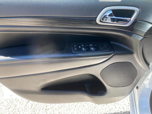 used 2020 Jeep Grand Cherokee car, priced at $24,988