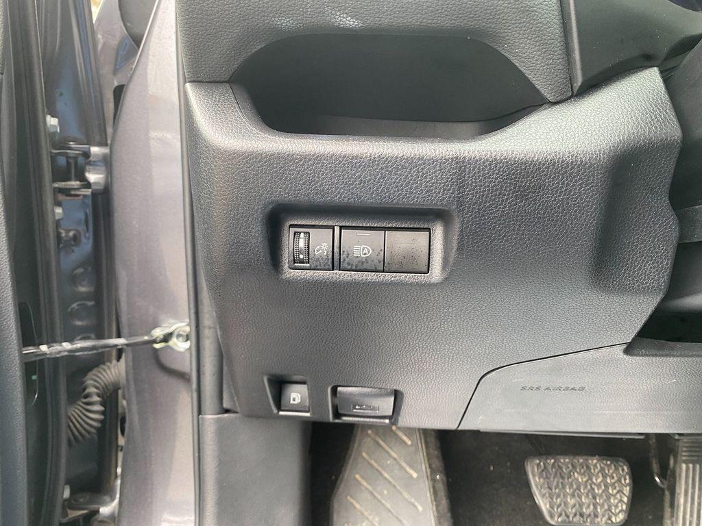 used 2024 Toyota RAV4 Hybrid car, priced at $31,495