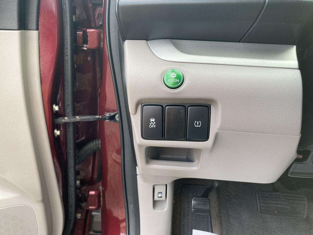 used 2014 Honda CR-V car, priced at $15,775