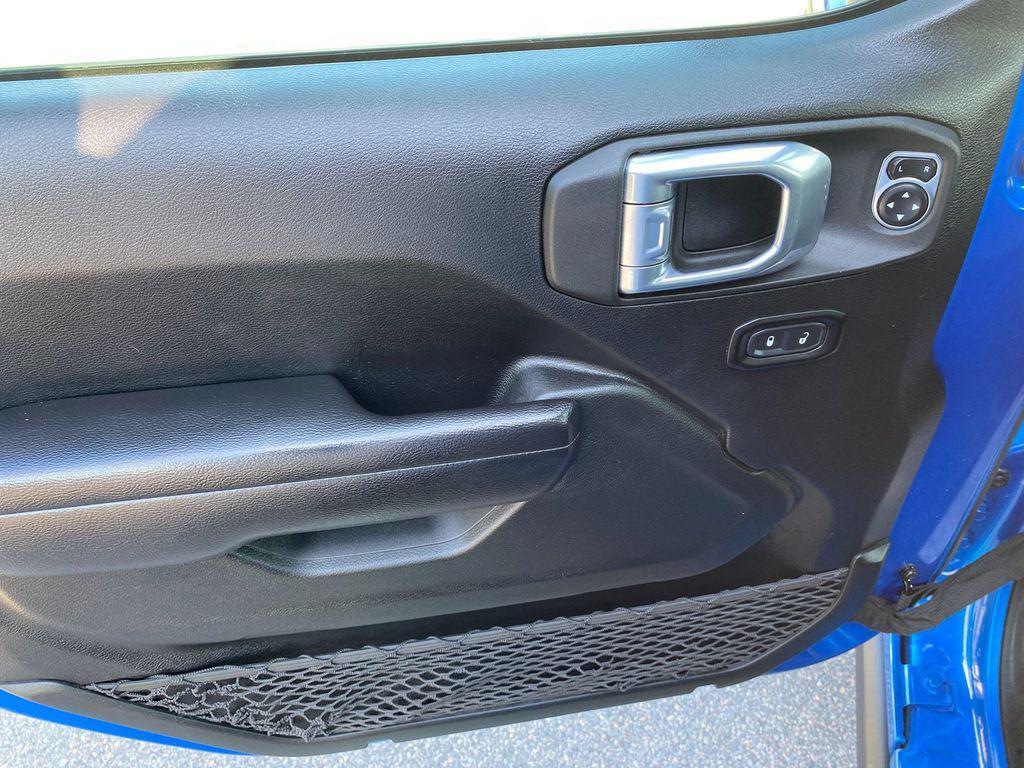 used 2021 Jeep Gladiator car, priced at $29,995