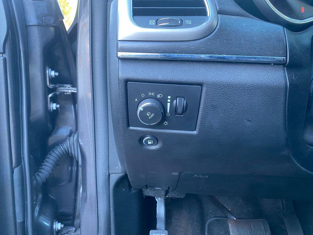 used 2018 Jeep Grand Cherokee car, priced at $16,995