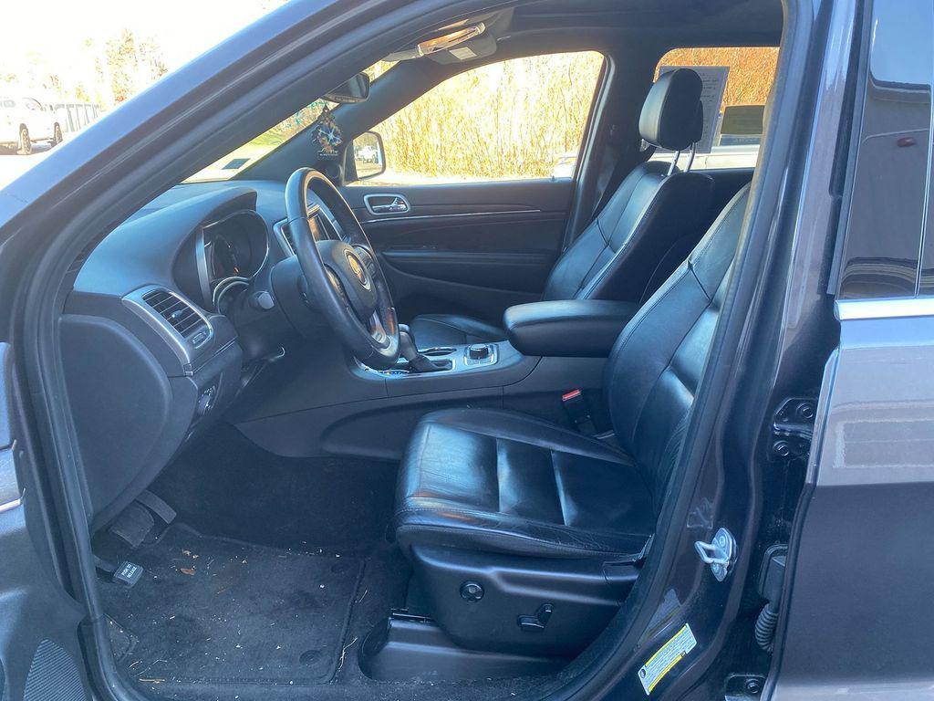 used 2018 Jeep Grand Cherokee car, priced at $16,995