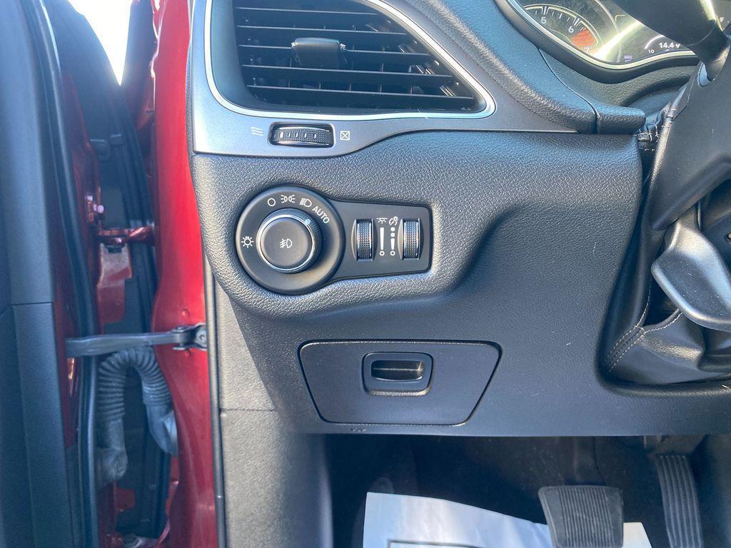 used 2019 Jeep Cherokee car, priced at $21,485