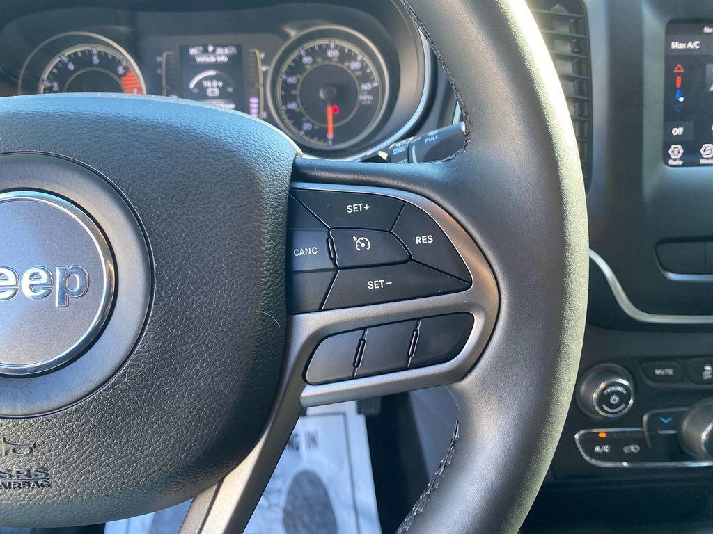 used 2019 Jeep Cherokee car, priced at $21,485