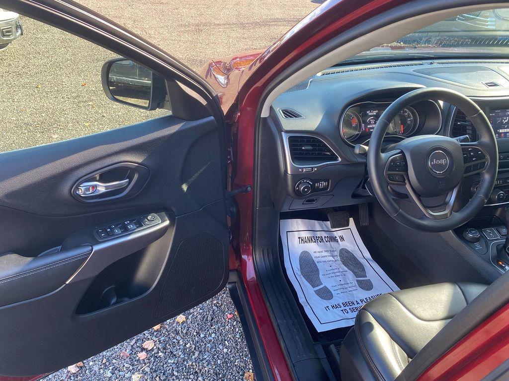 used 2019 Jeep Cherokee car, priced at $21,485