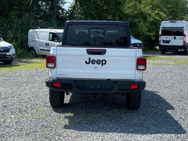 used 2021 Jeep Gladiator car, priced at $30,955