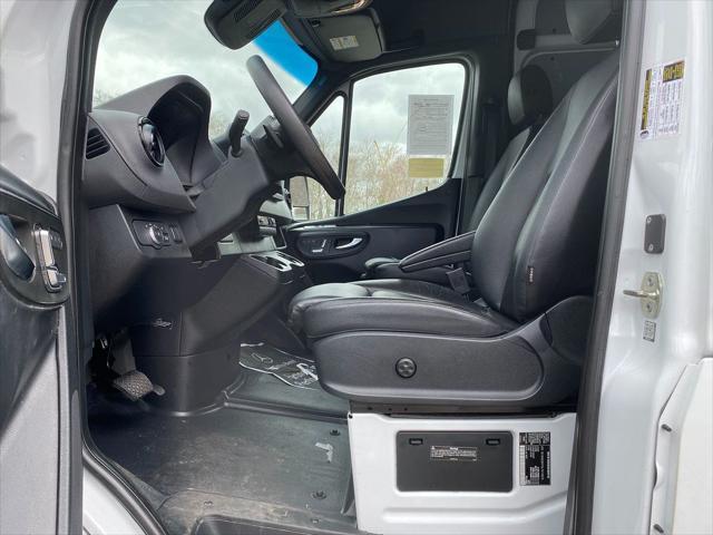 used 2020 Mercedes-Benz Sprinter 2500 car, priced at $31,885