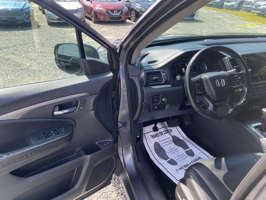 used 2019 Honda Pilot car, priced at $20,995