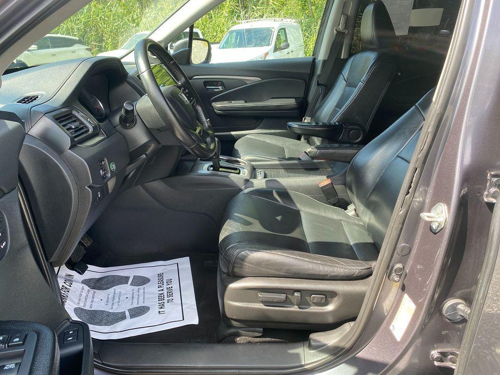 used 2019 Honda Pilot car, priced at $20,995