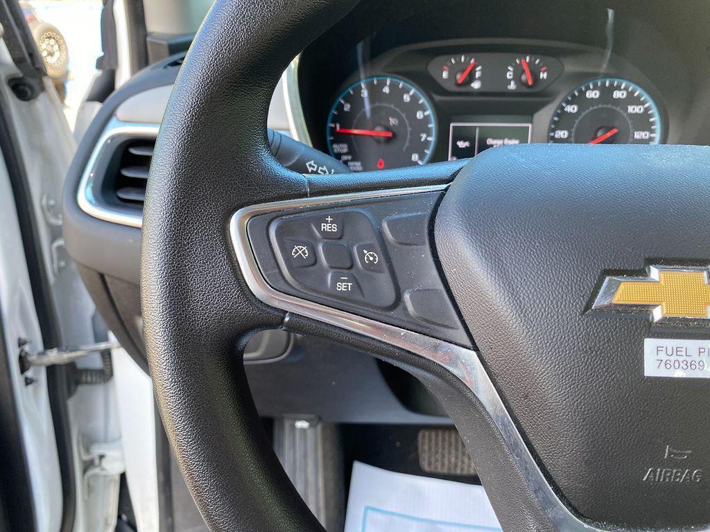 used 2018 Chevrolet Equinox car, priced at $17,330