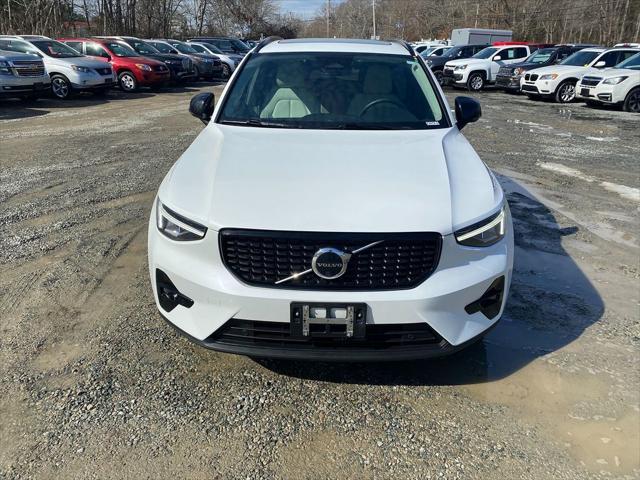 used 2023 Volvo XC40 car, priced at $31,995