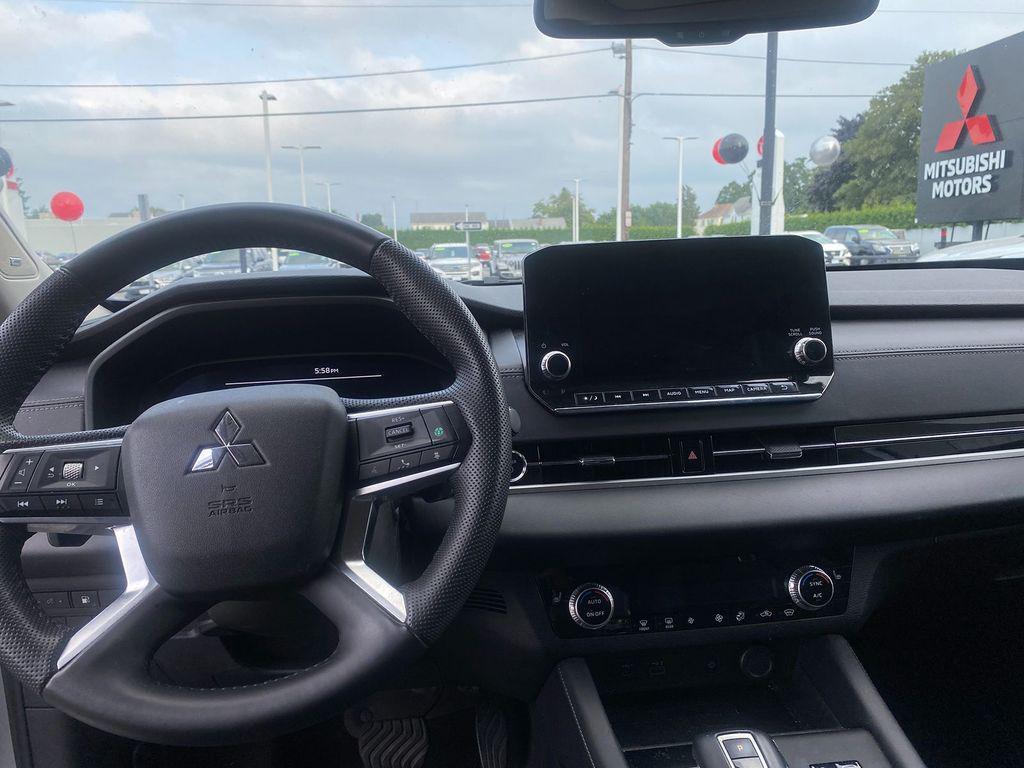 used 2023 Mitsubishi Outlander PHEV car, priced at $30,999