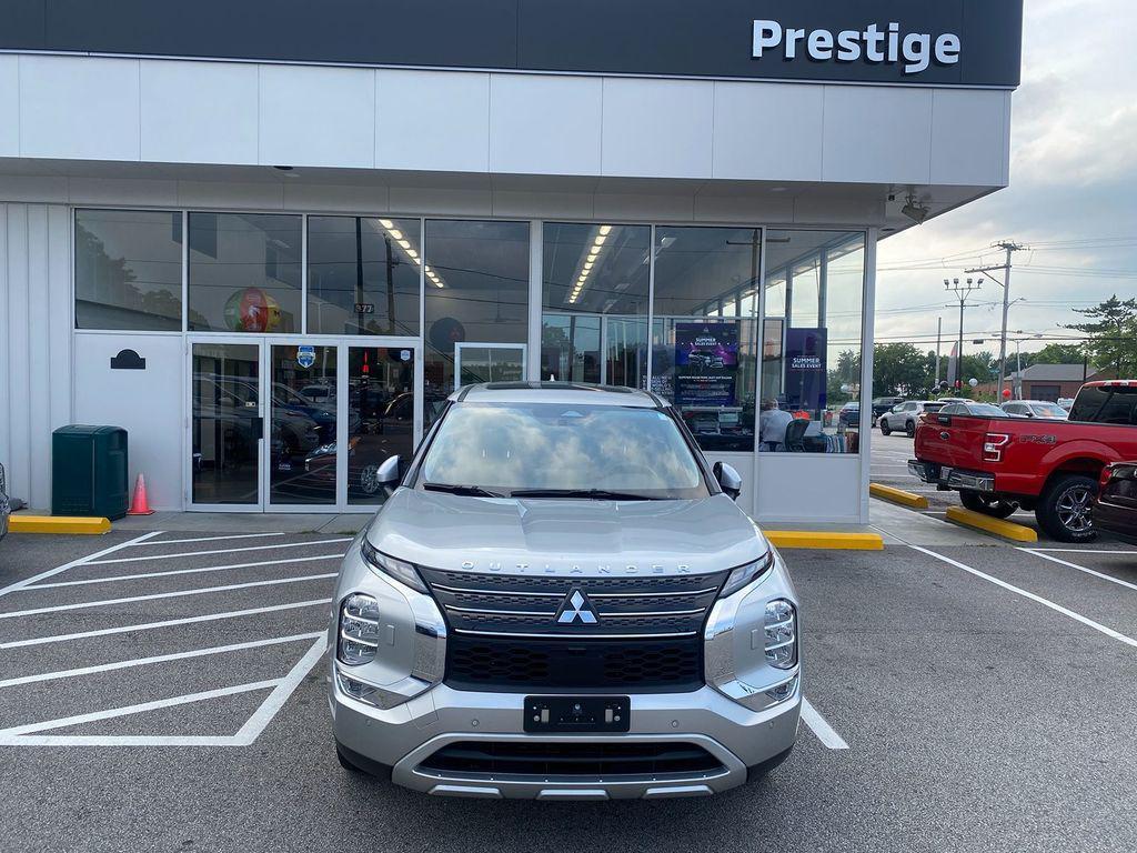 used 2023 Mitsubishi Outlander PHEV car, priced at $30,999