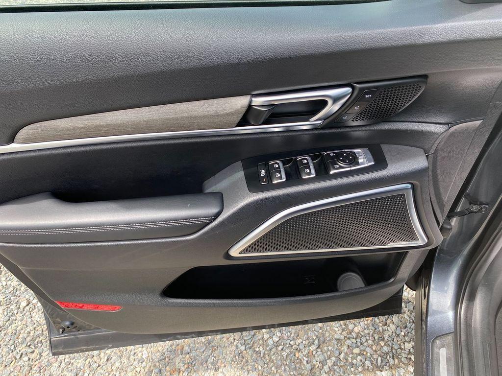 used 2022 Kia Telluride car, priced at $34,995