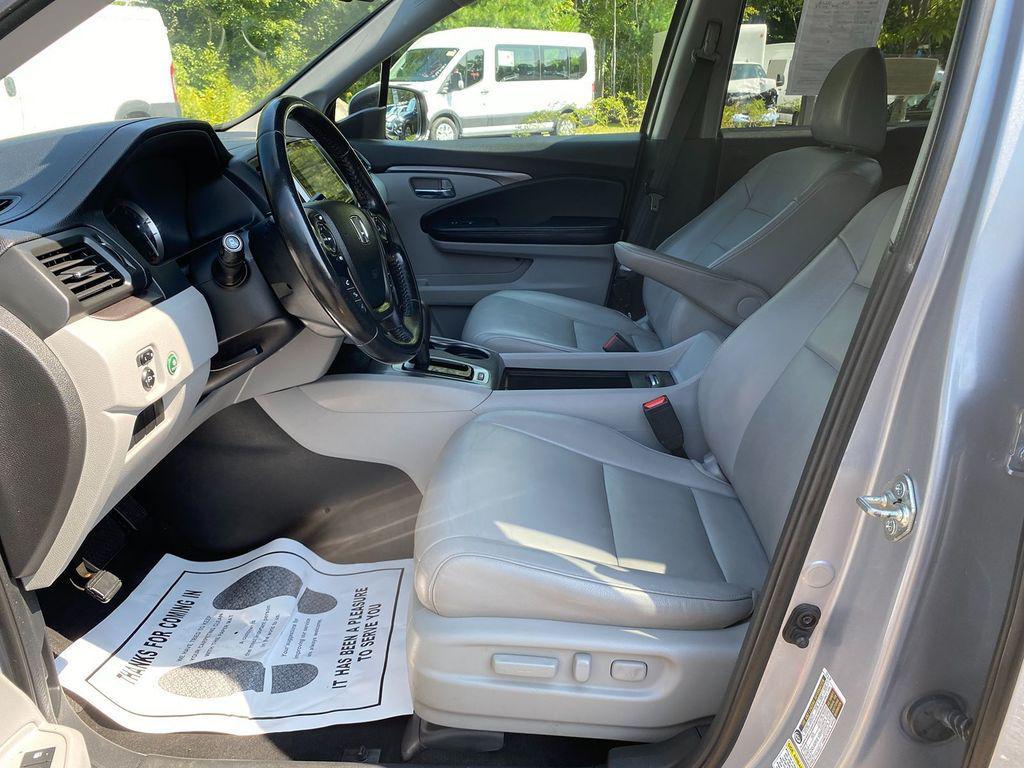 used 2016 Honda Pilot car, priced at $19,995