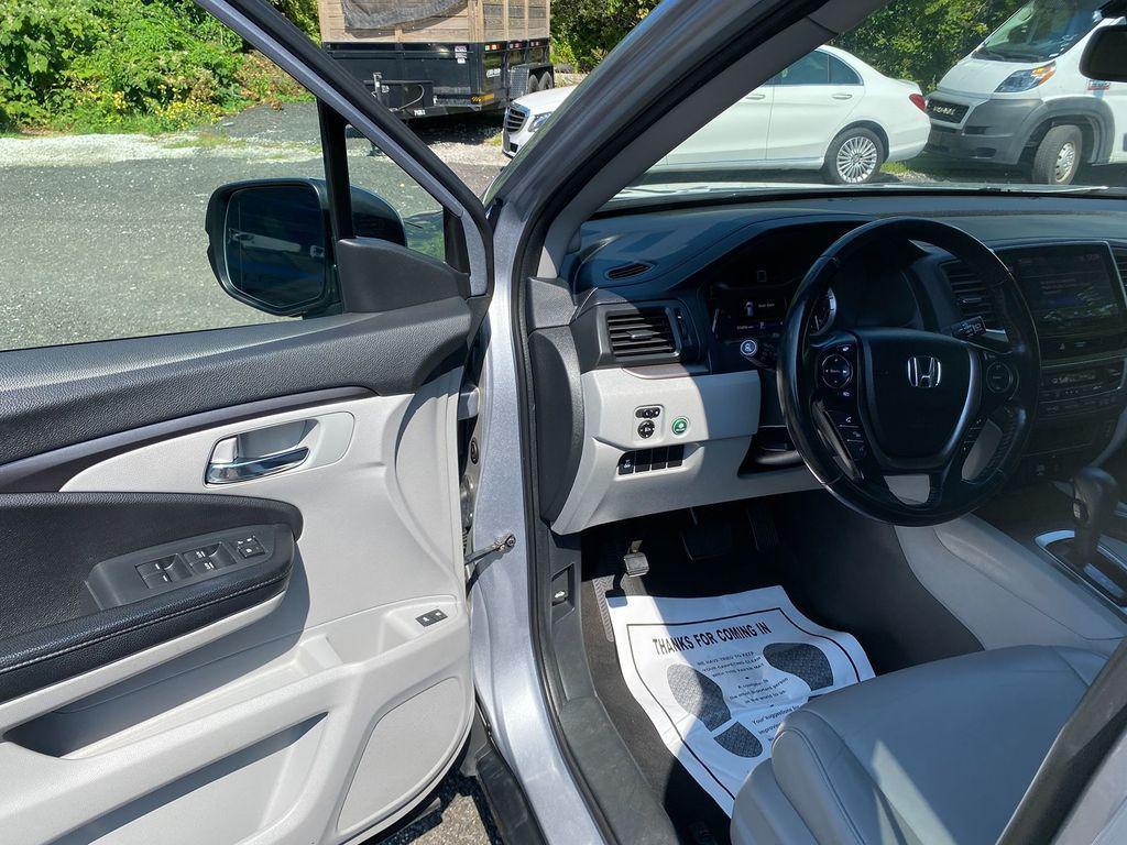 used 2016 Honda Pilot car, priced at $19,995