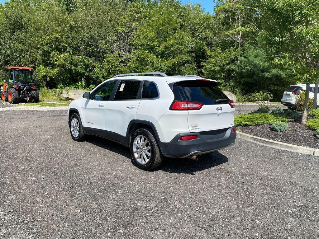 used 2016 Jeep Cherokee car, priced at $14,988