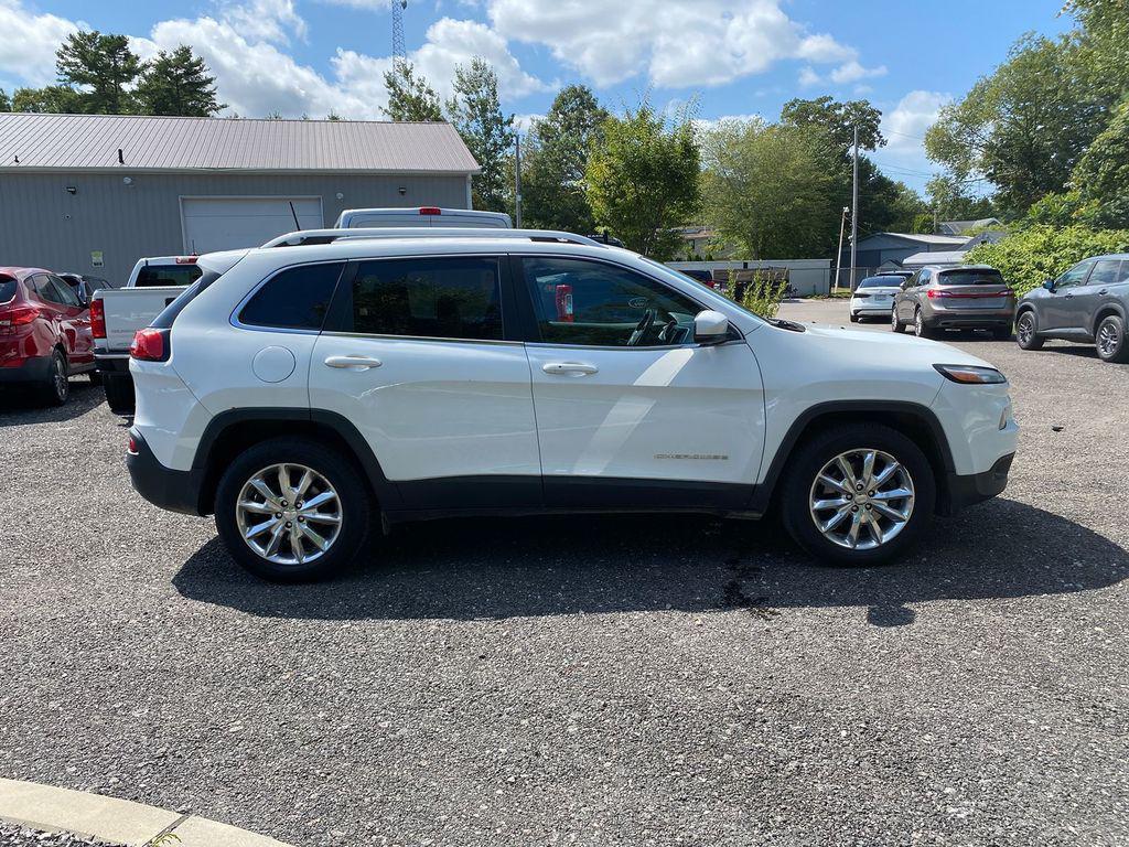 used 2016 Jeep Cherokee car, priced at $14,988