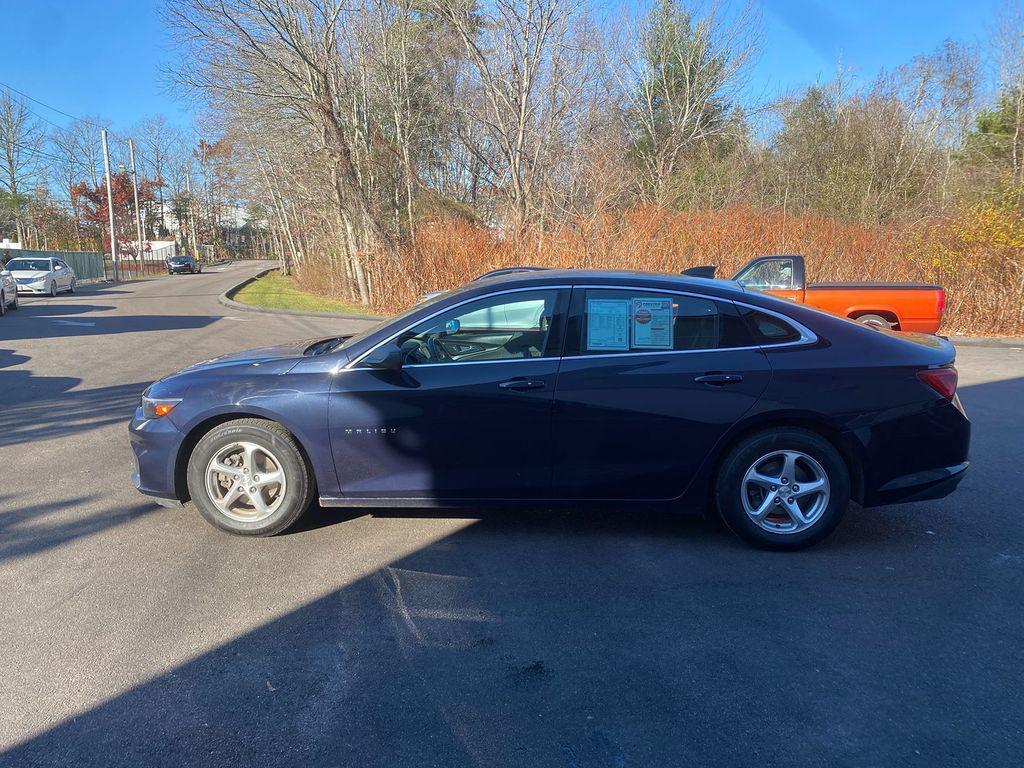 used 2017 Chevrolet Malibu car, priced at $13,995