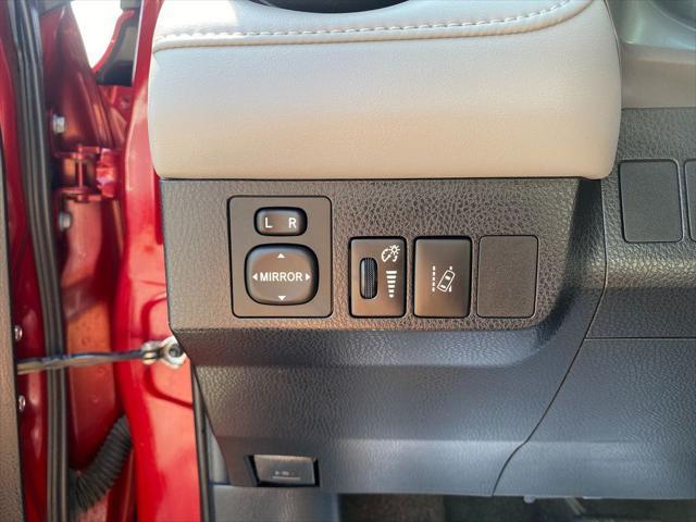 used 2018 Toyota RAV4 Hybrid car, priced at $19,573