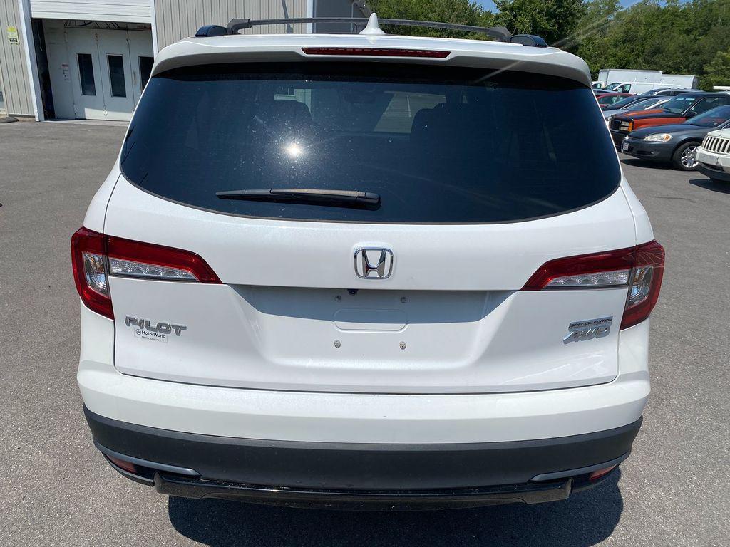 used 2022 Honda Pilot car, priced at $34,995