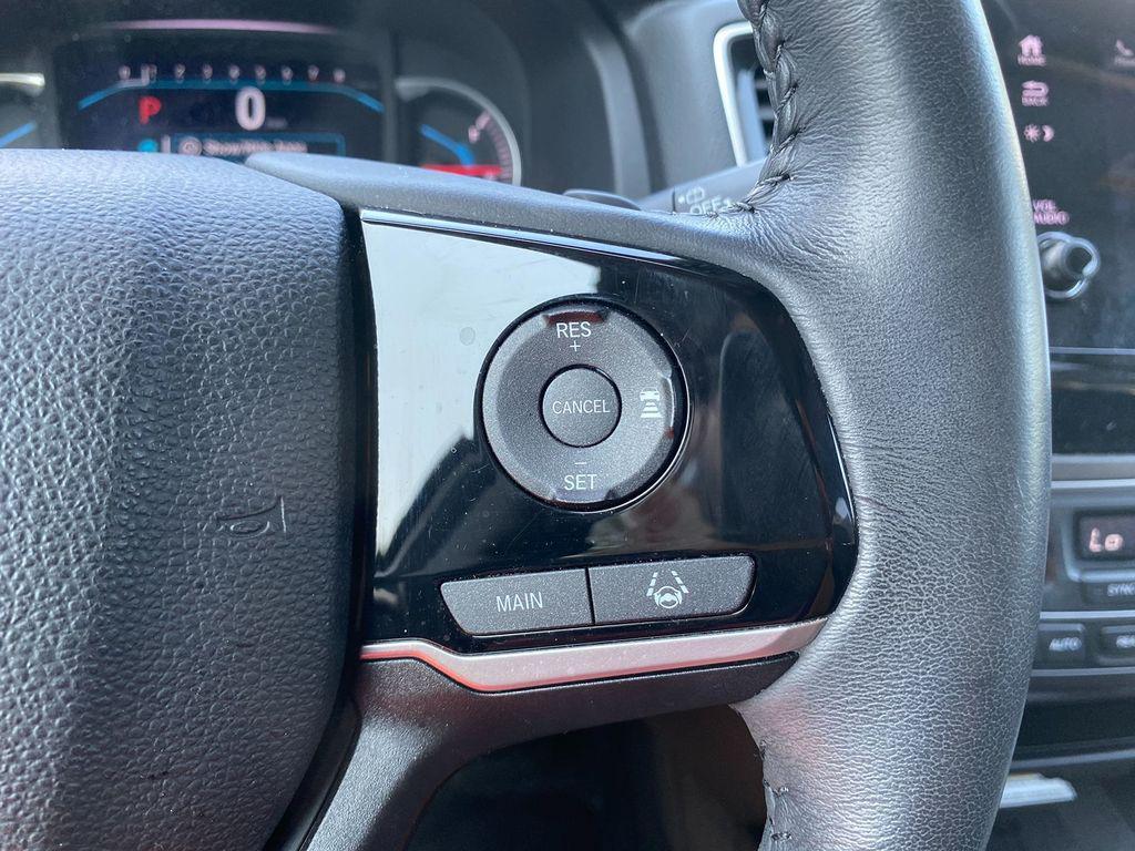 used 2022 Honda Pilot car, priced at $34,995