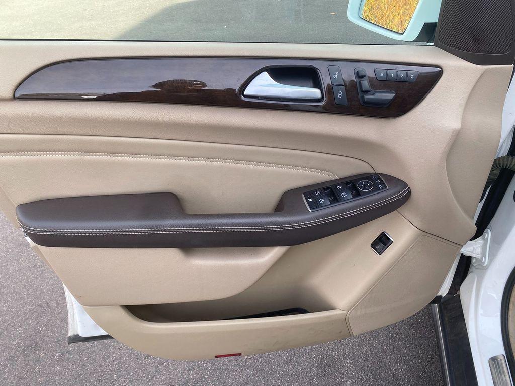 used 2015 Mercedes-Benz M-Class car, priced at $14,995