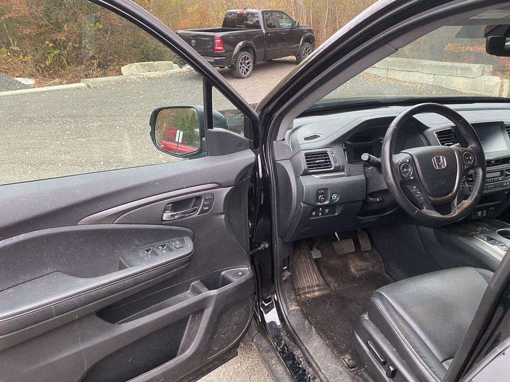 used 2023 Honda Ridgeline car, priced at $33,570