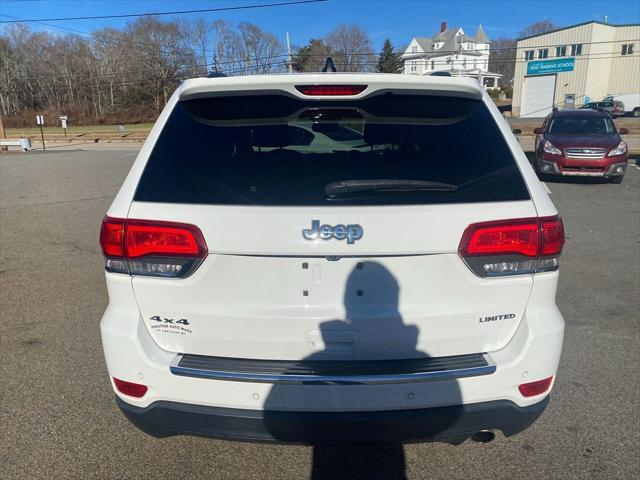 used 2018 Jeep Grand Cherokee car, priced at $17,295