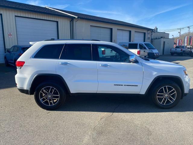 used 2018 Jeep Grand Cherokee car, priced at $17,295