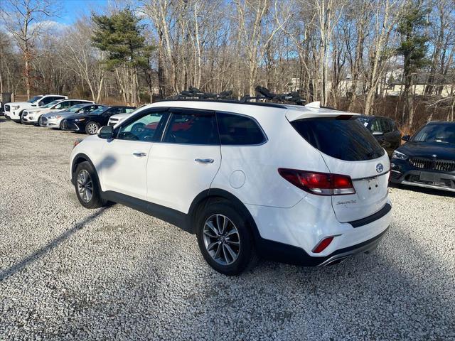 used 2018 Hyundai Santa Fe car, priced at $11,555