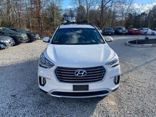 used 2018 Hyundai Santa Fe car, priced at $11,555