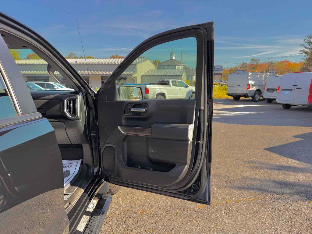 used 2021 Chevrolet Silverado 1500 car, priced at $31,695