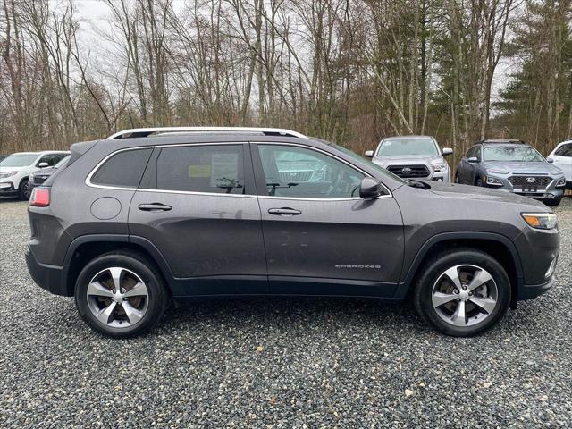 used 2020 Jeep Cherokee car, priced at $23,589