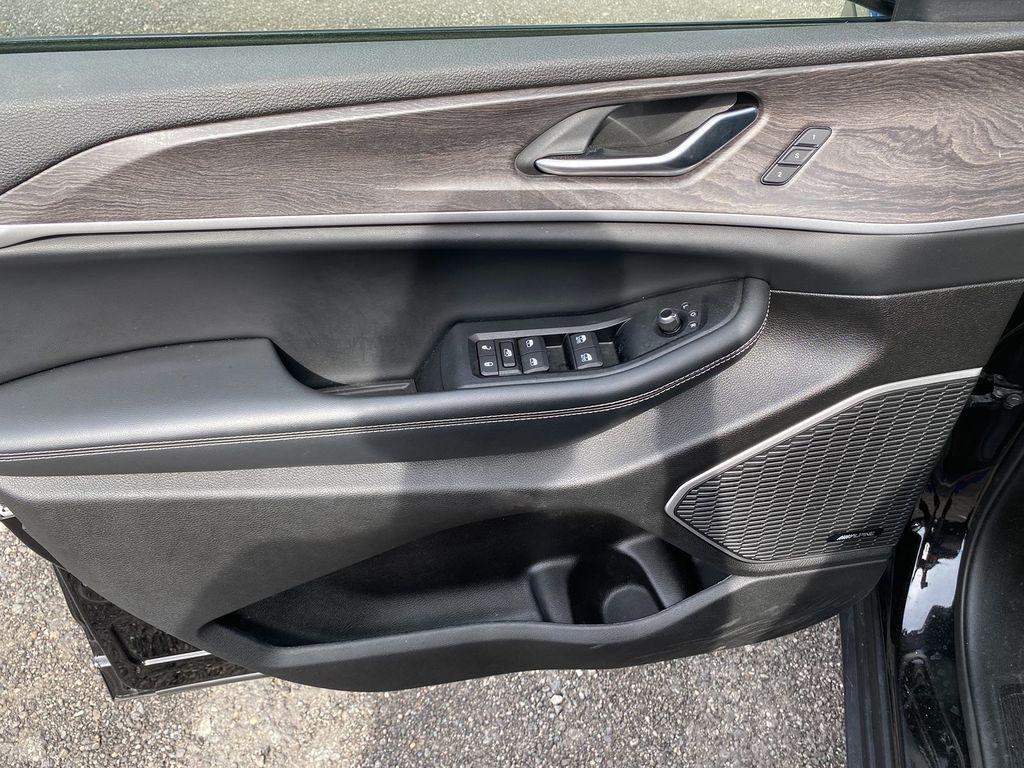 used 2023 Jeep Grand Cherokee 4xe car, priced at $31,877