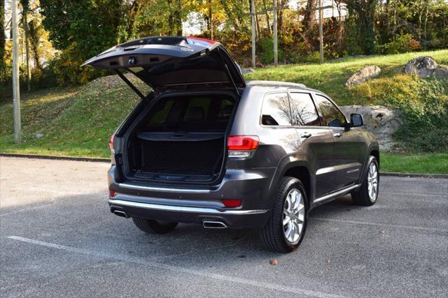 used 2016 Jeep Grand Cherokee car, priced at $13,990