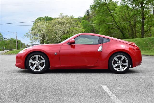 used 2009 Nissan 370Z car, priced at $13,490