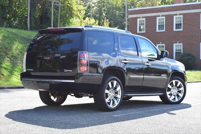 used 2011 GMC Yukon Hybrid car, priced at $11,490