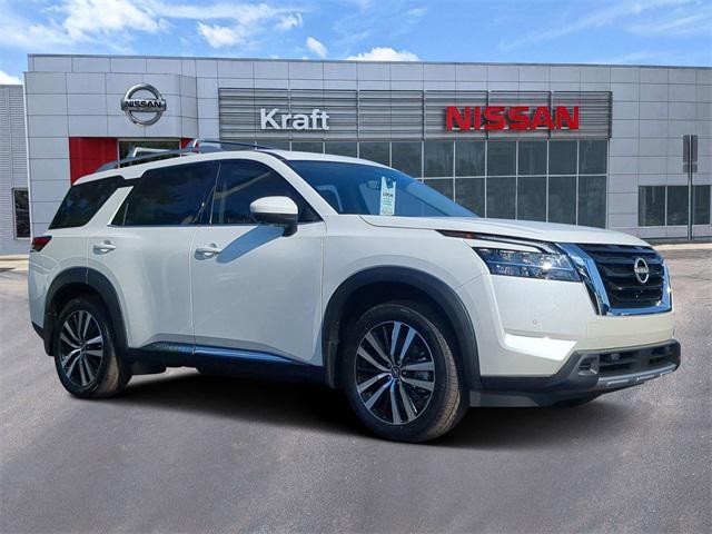 new 2024 Nissan Pathfinder car, priced at $50,635