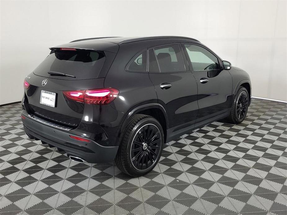 new 2025 Mercedes-Benz GLA 250 car, priced at $53,640