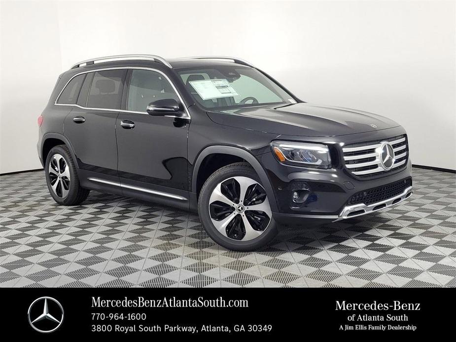 new 2024 Mercedes-Benz GLB 250 car, priced at $51,310