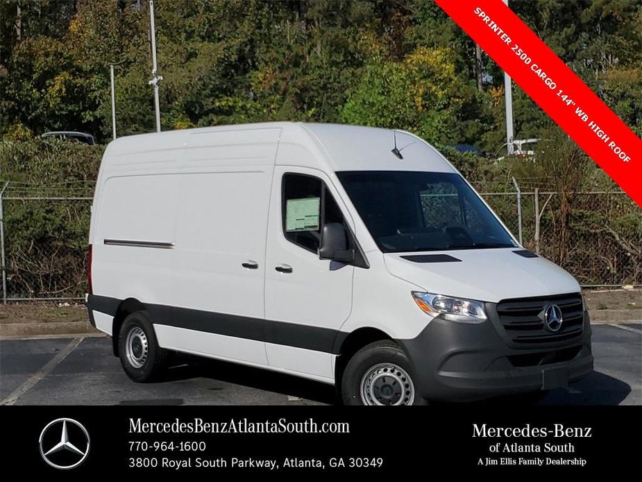 new 2025 Mercedes-Benz Sprinter 2500 car, priced at $61,355