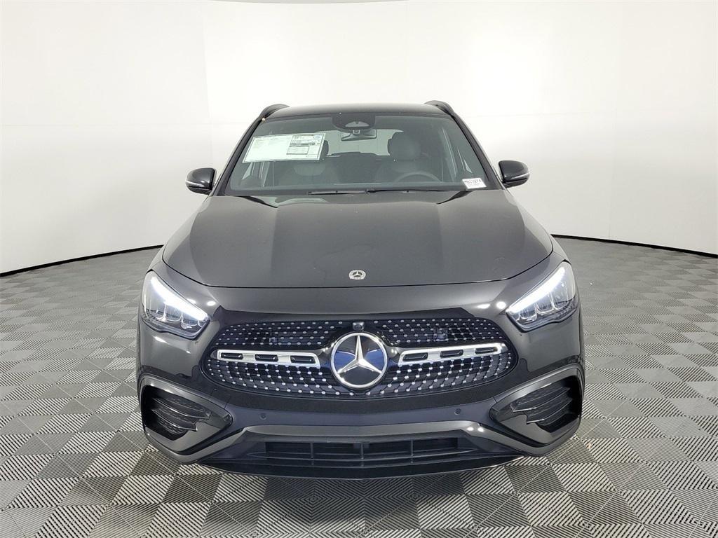 new 2025 Mercedes-Benz GLA 250 car, priced at $49,175