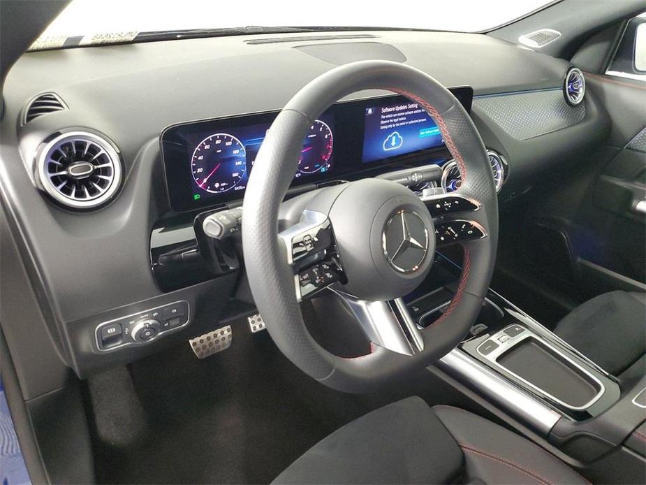 used 2024 Mercedes-Benz GLA 250 car, priced at $37,990