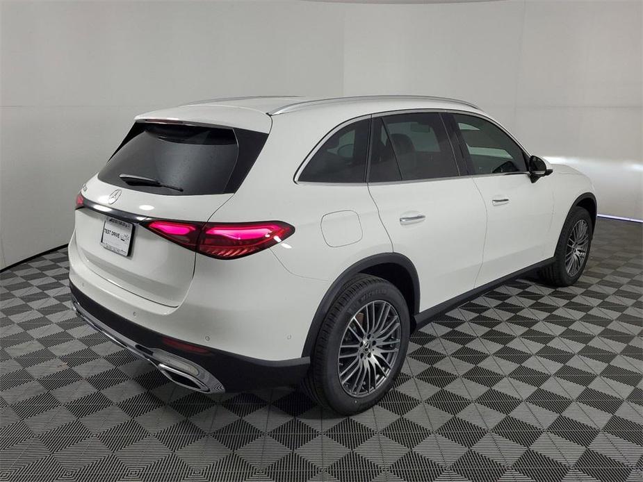 new 2025 Mercedes-Benz GLC 300 car, priced at $51,385