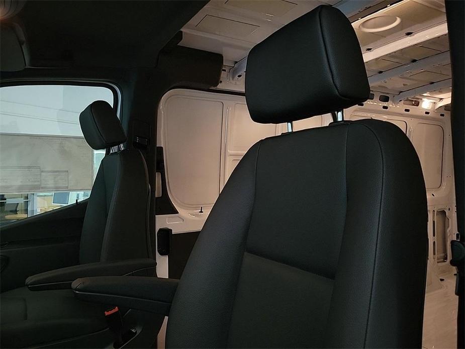 new 2024 Mercedes-Benz Sprinter 2500 car, priced at $61,713